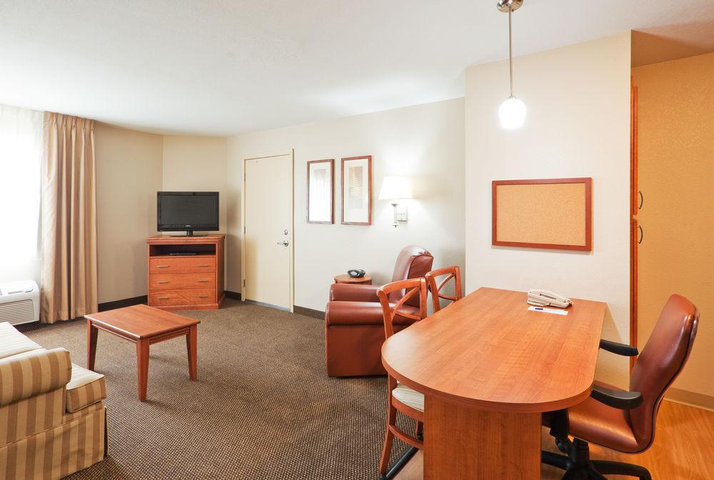 Candlewood Suites Eastchase Park By Ihg Montgomery Dış mekan fotoğraf