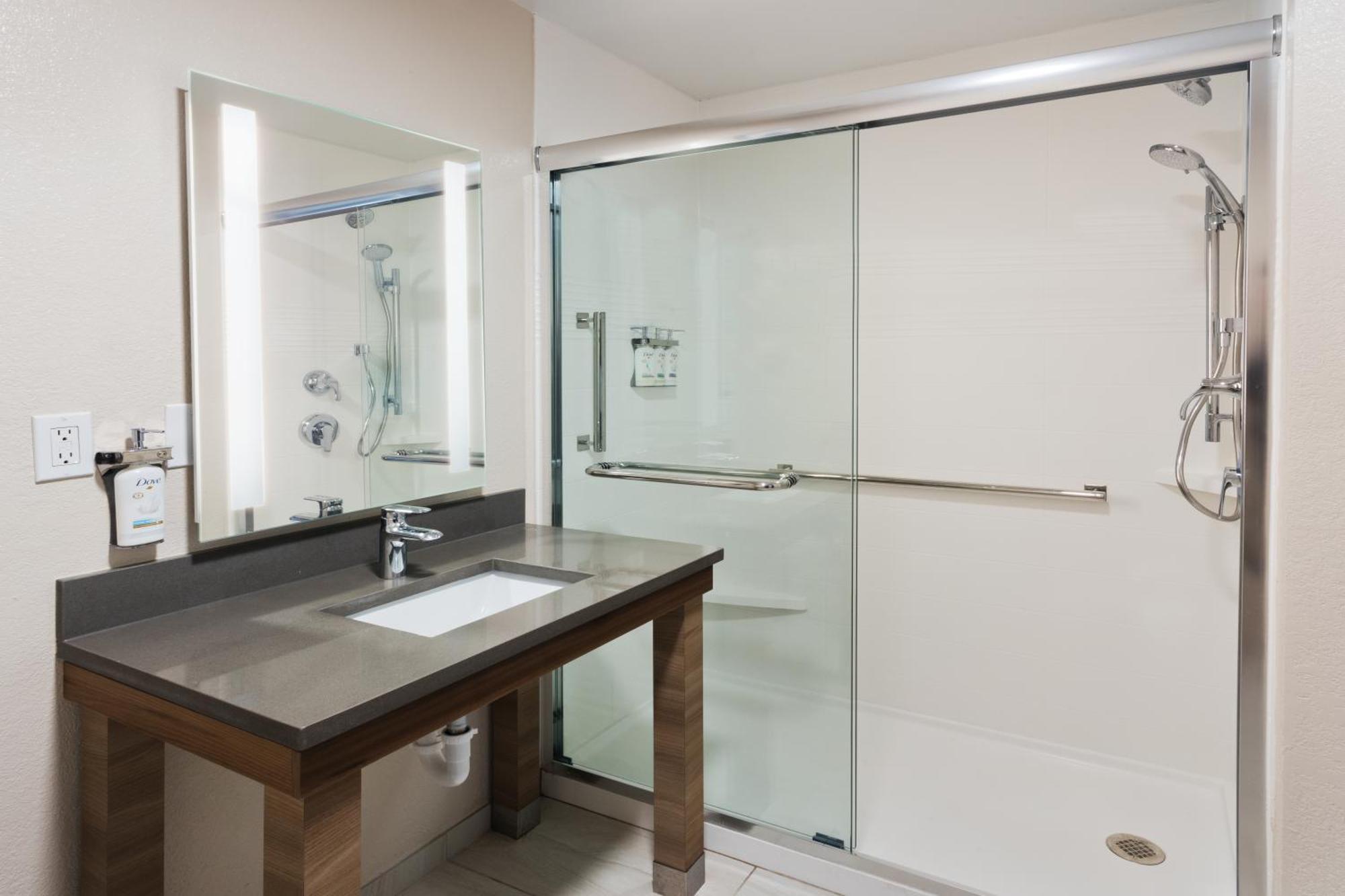 Candlewood Suites Eastchase Park By Ihg Montgomery Dış mekan fotoğraf