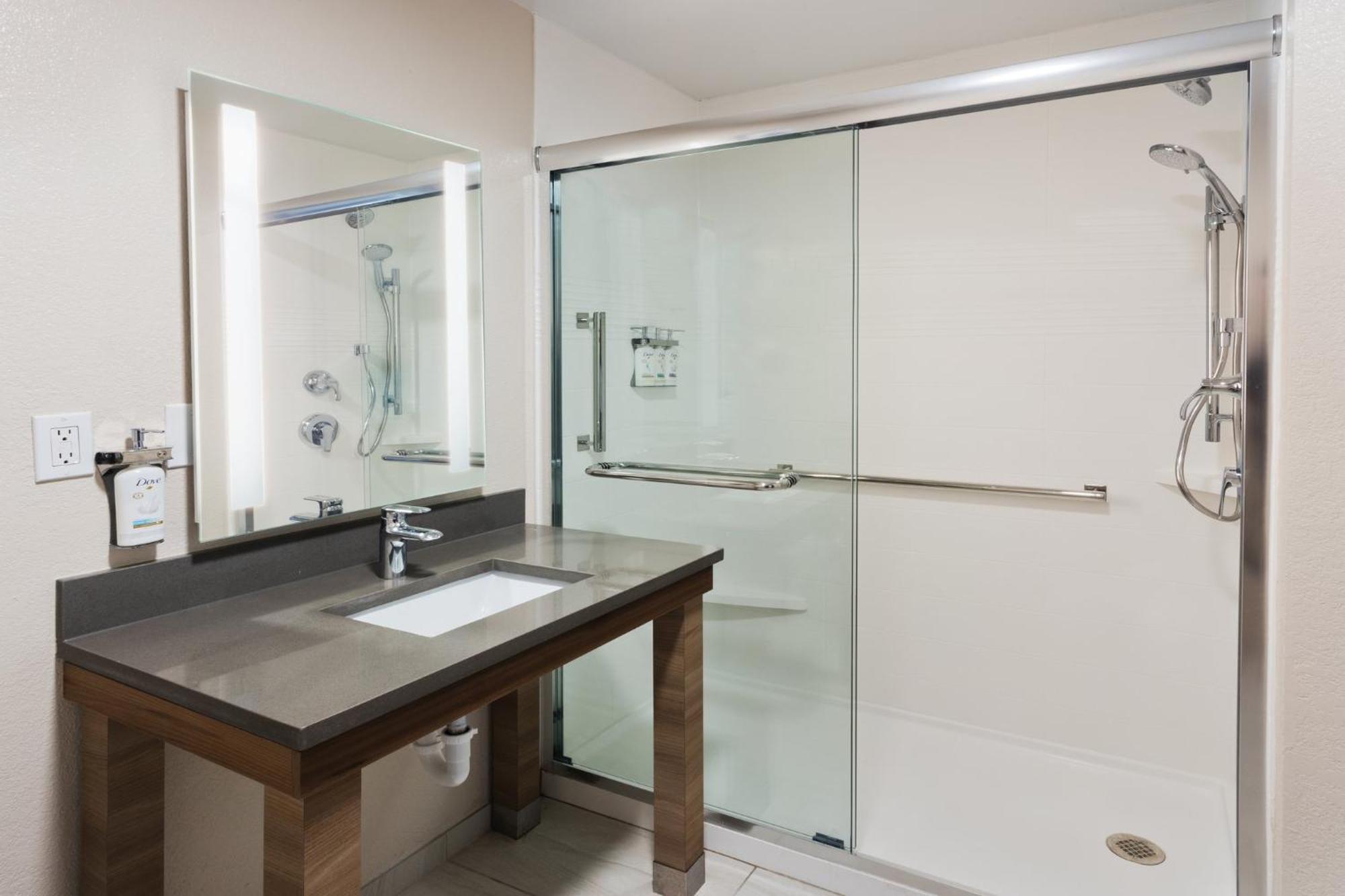 Candlewood Suites Eastchase Park By Ihg Montgomery Dış mekan fotoğraf